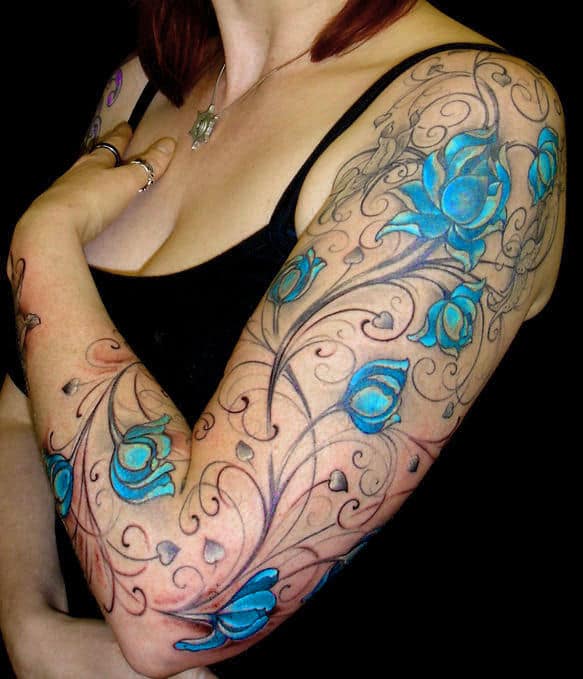Tattoo-full-arm-flores-azuis