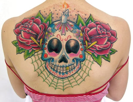 Tatuagem-feminina-de-caveira-mexicana