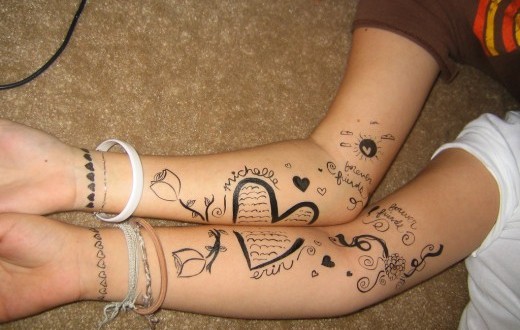 Tatuagem no braço amor