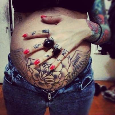 imagem-gravida-tatuada