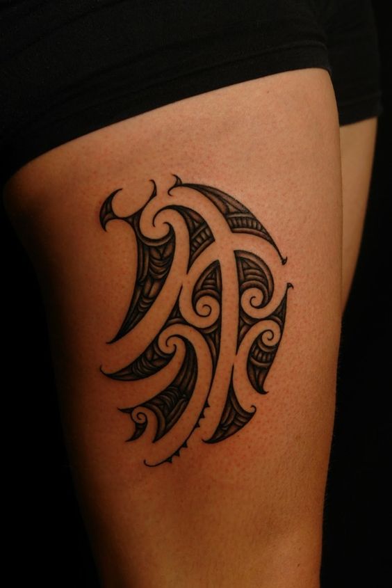tattoos maori feminina 2