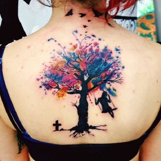 tatuagens costas colorida arvore